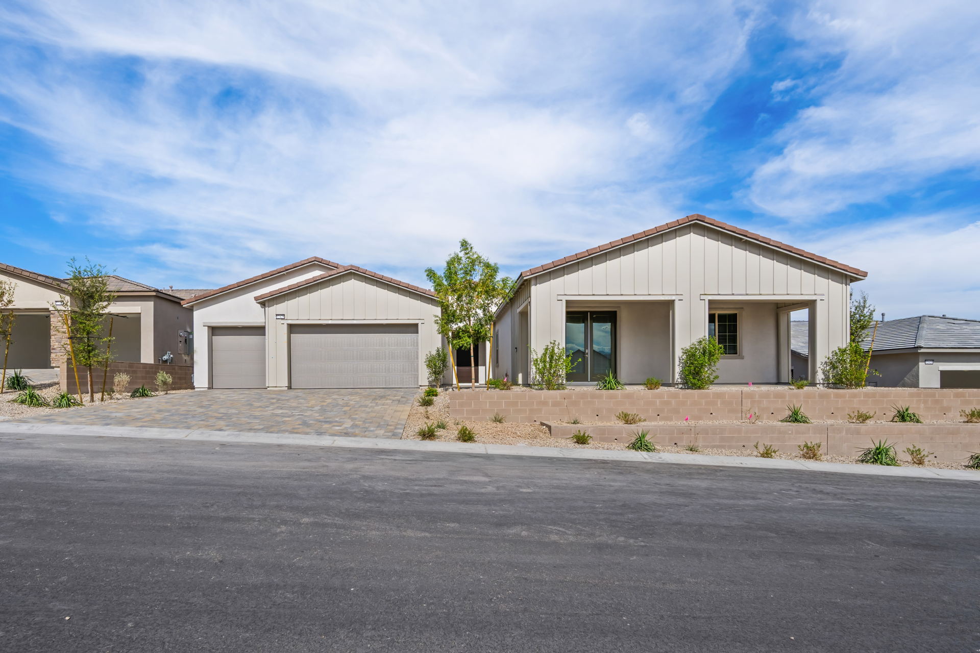 12428 BREEZY BLUFF AVE