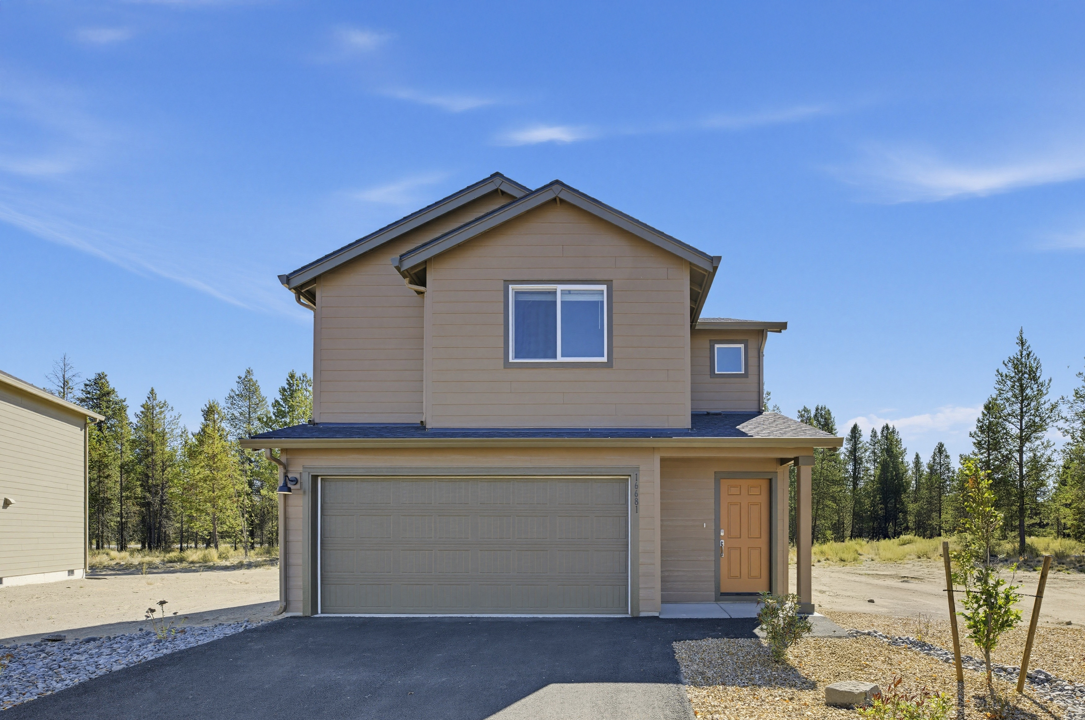 Reserve Pines Irving QMI H S101 Exterior