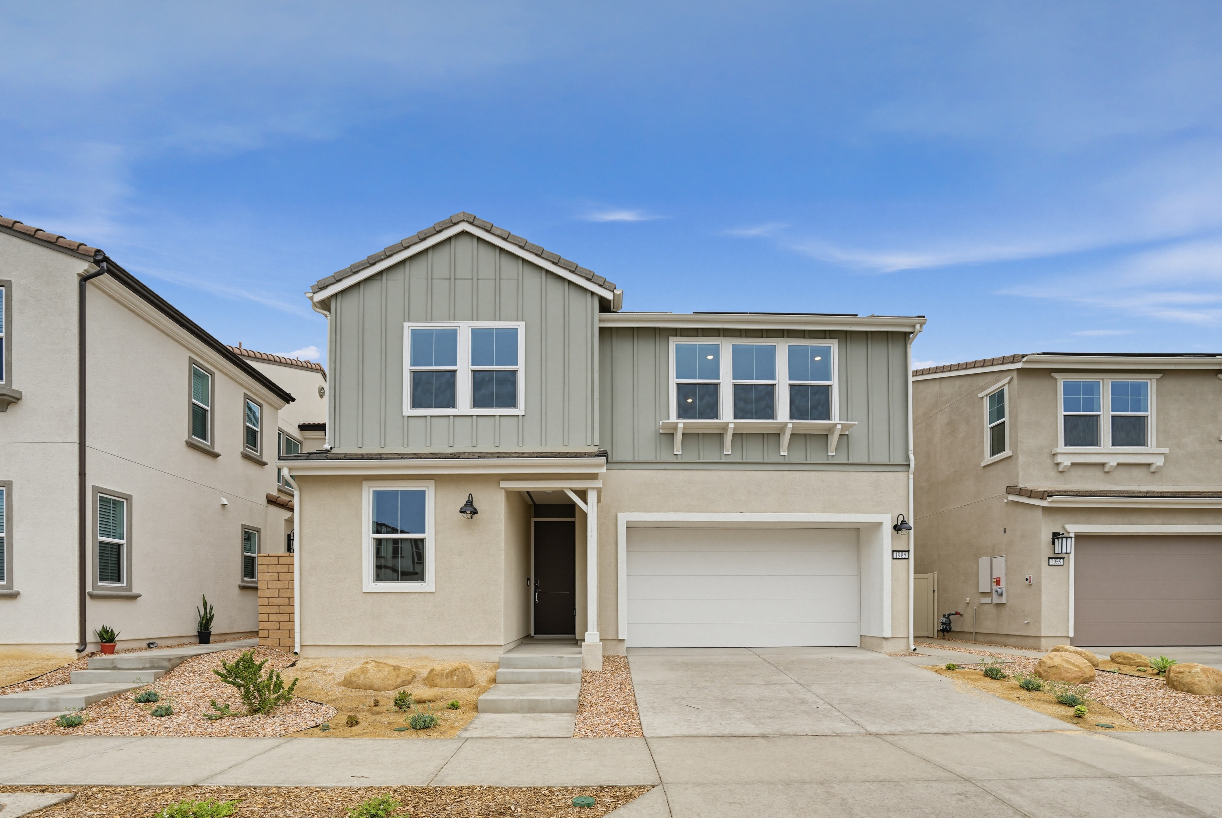 1985 Pyrenes Place