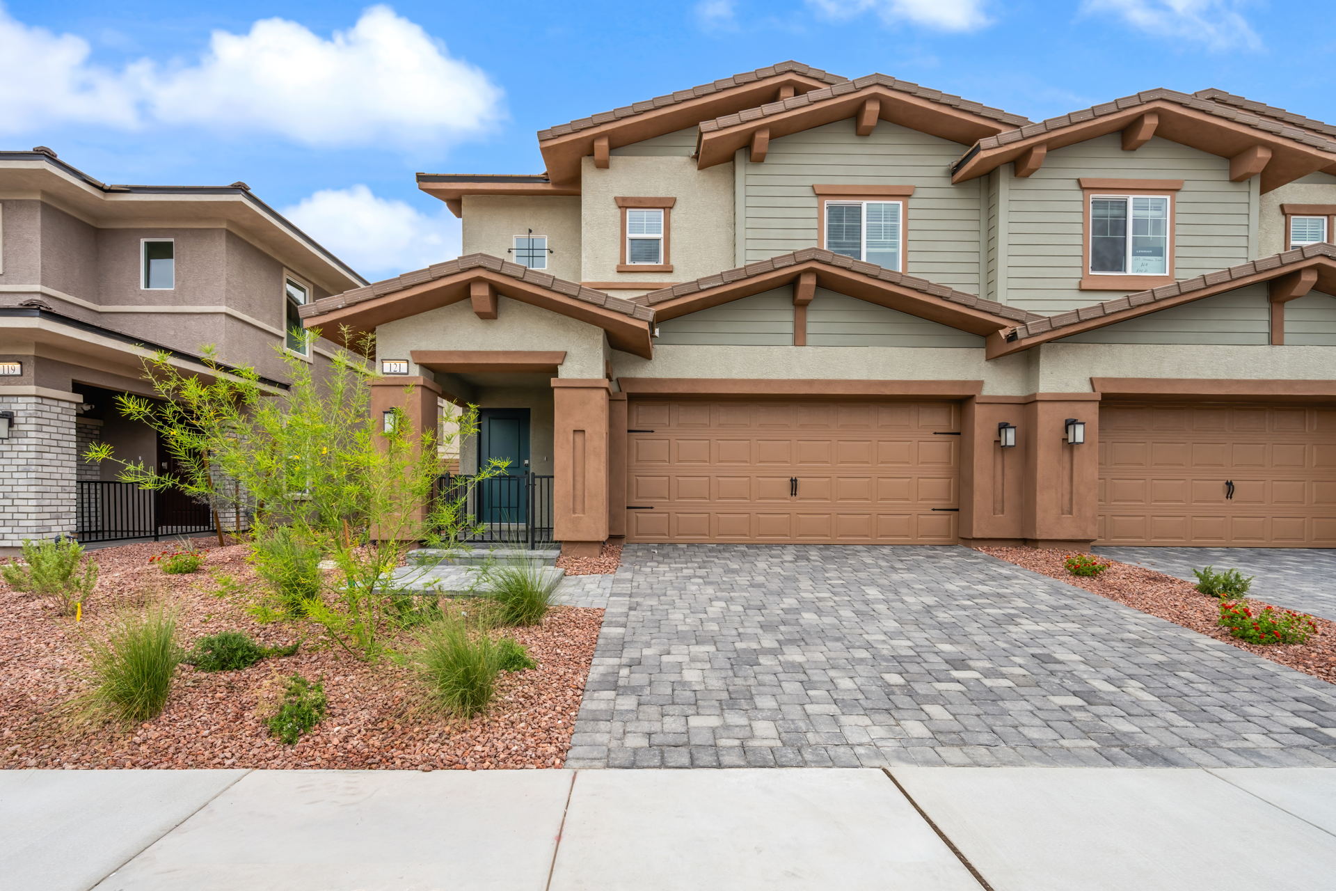 Lennar121 Scarhill Track01