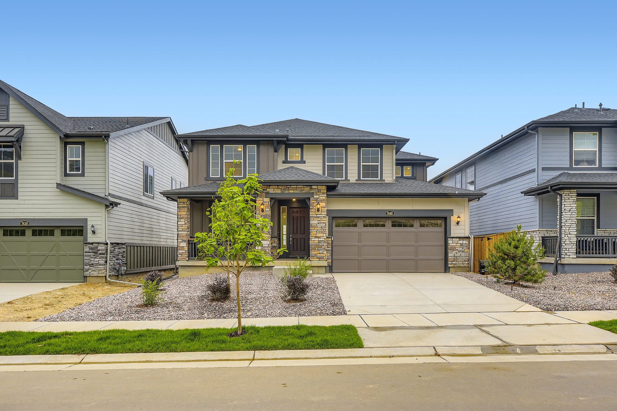 Monarch Collection Ken Caryl Ranch Ashbrook Exterior 2of2 min scaled