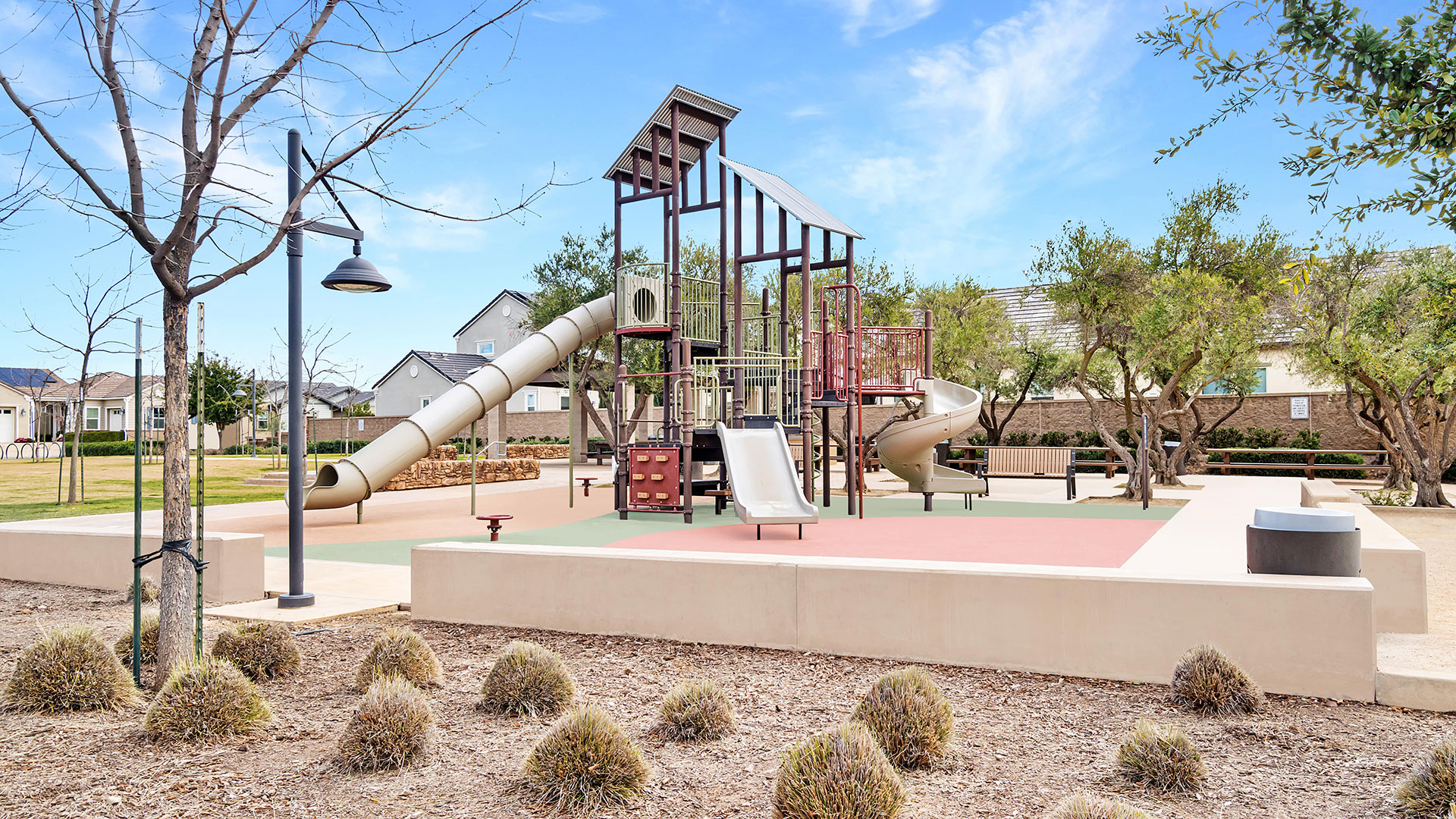 Riverstone Amenity Garden Park 5of8 Social min