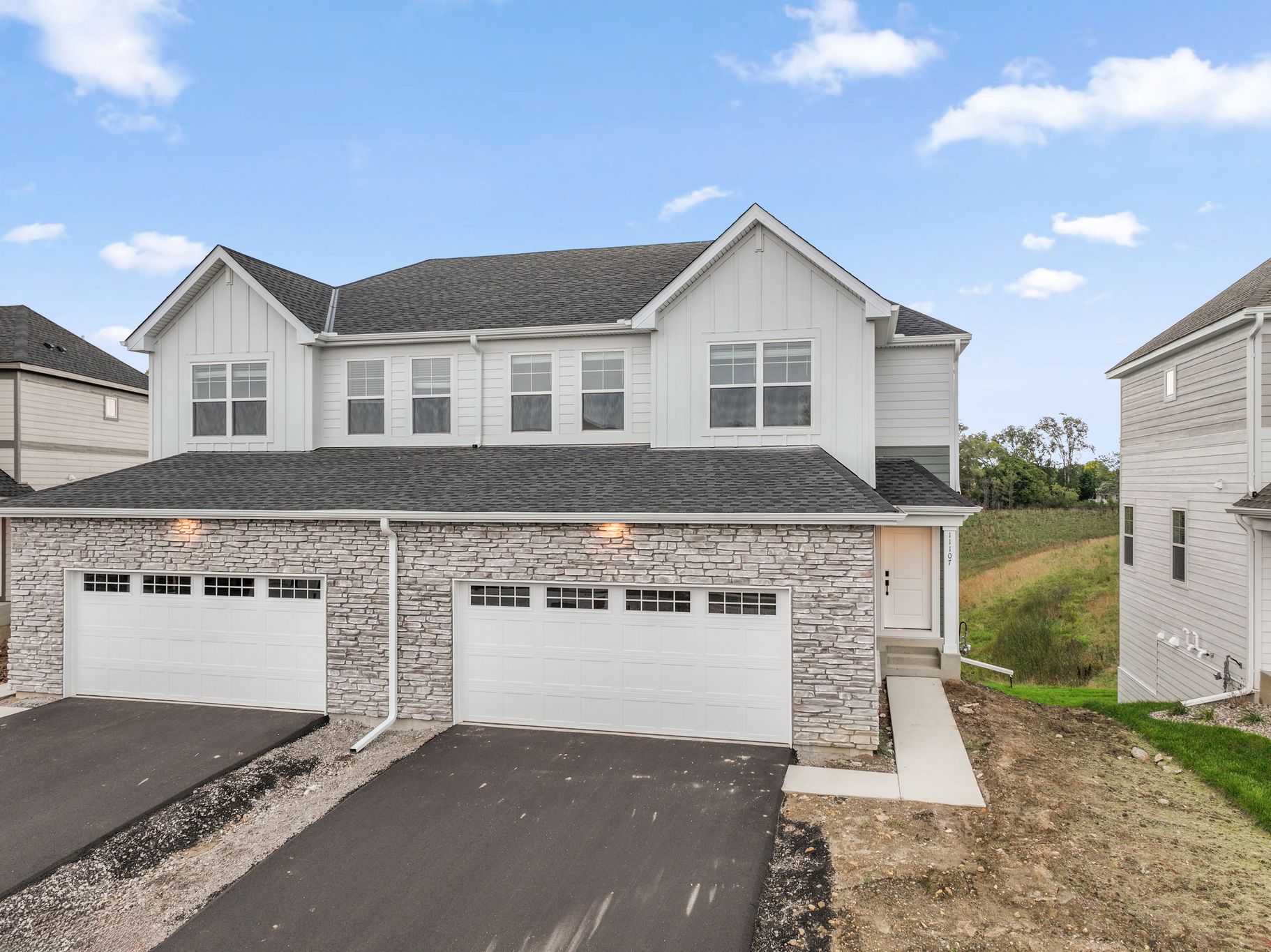 1 Antlers Ridge Conway QMI H S2116 Front Yard F1