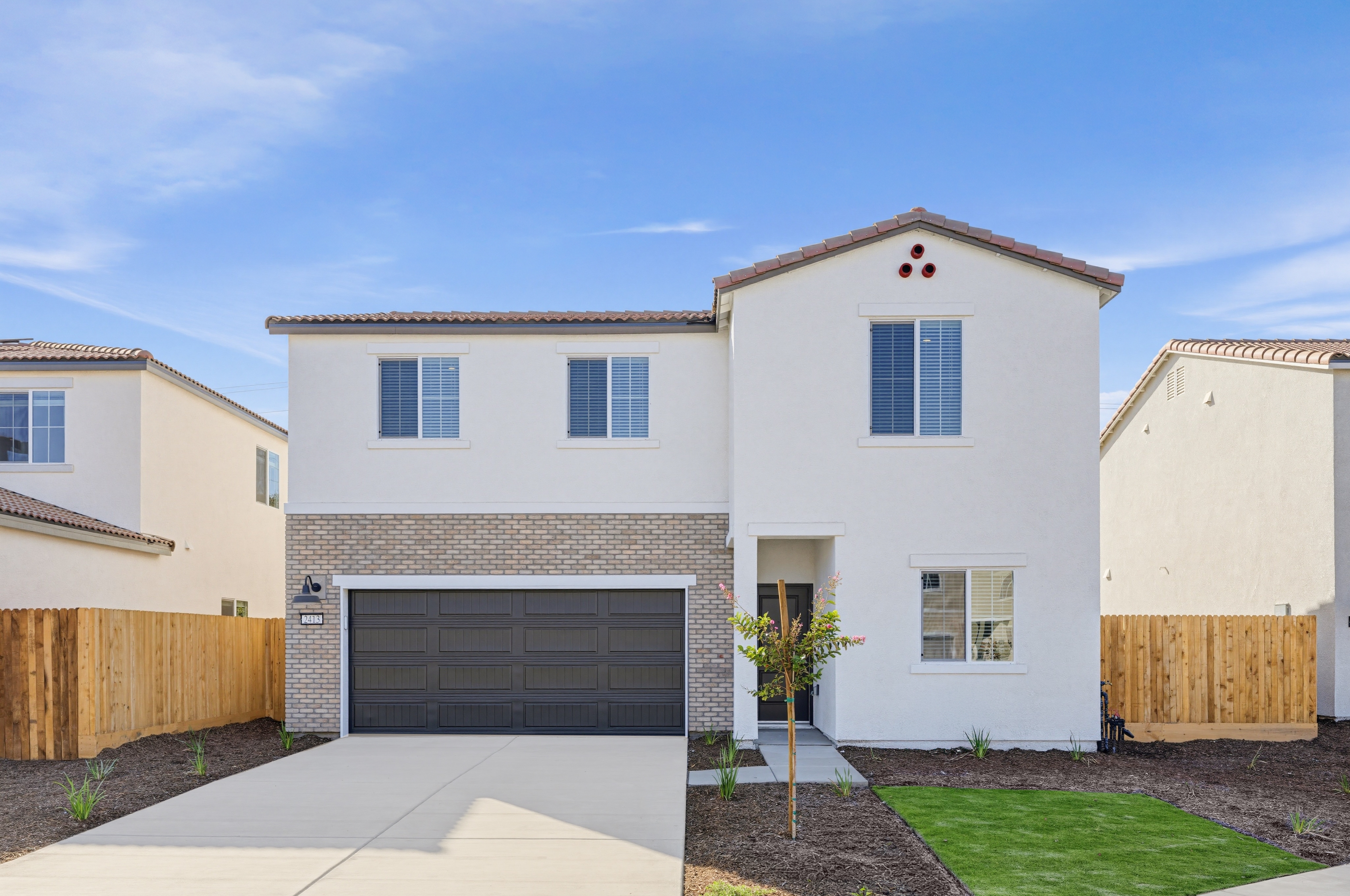 2413 S MacKenna Court
