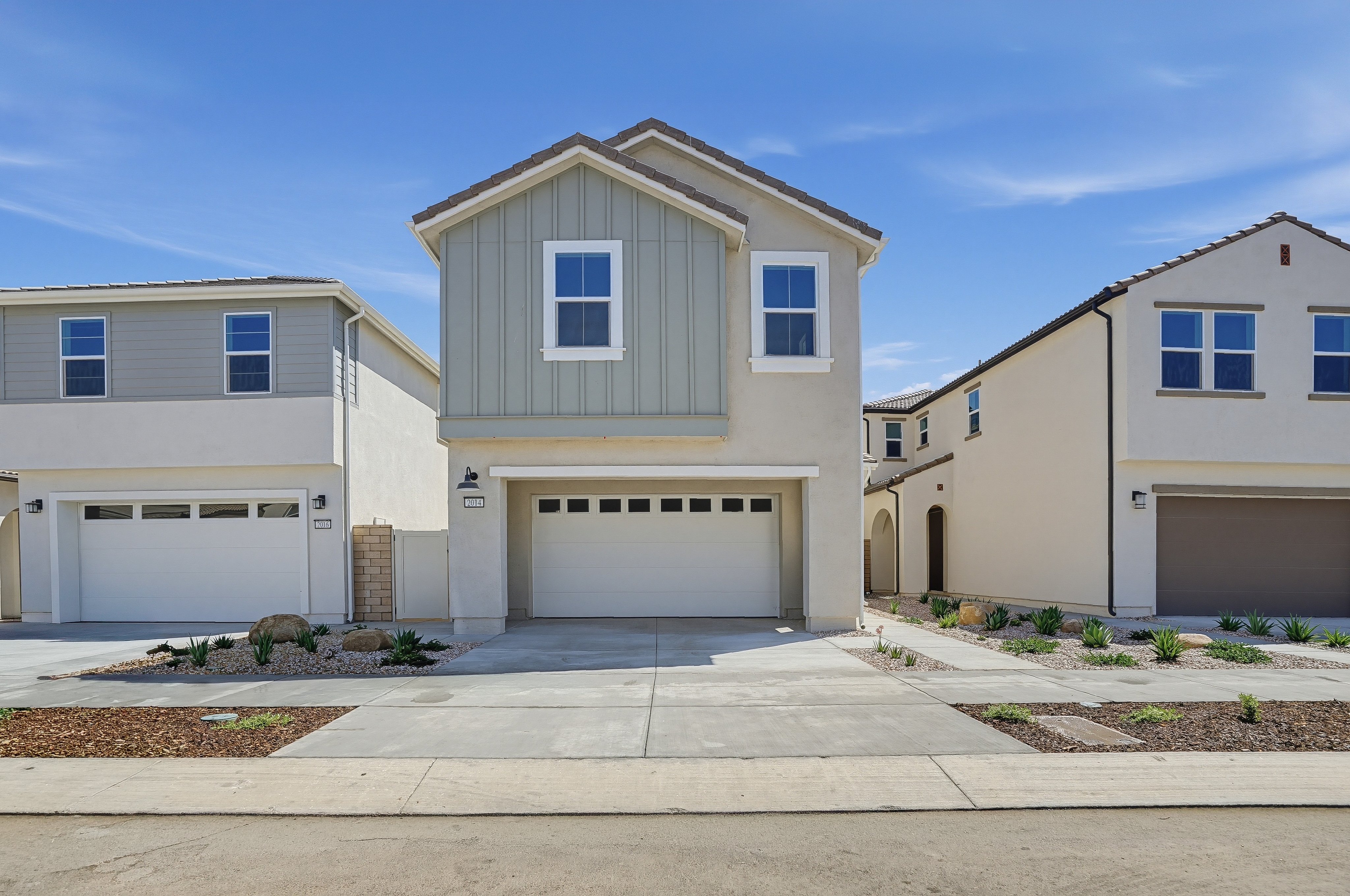 2014 Pyrenes Place
