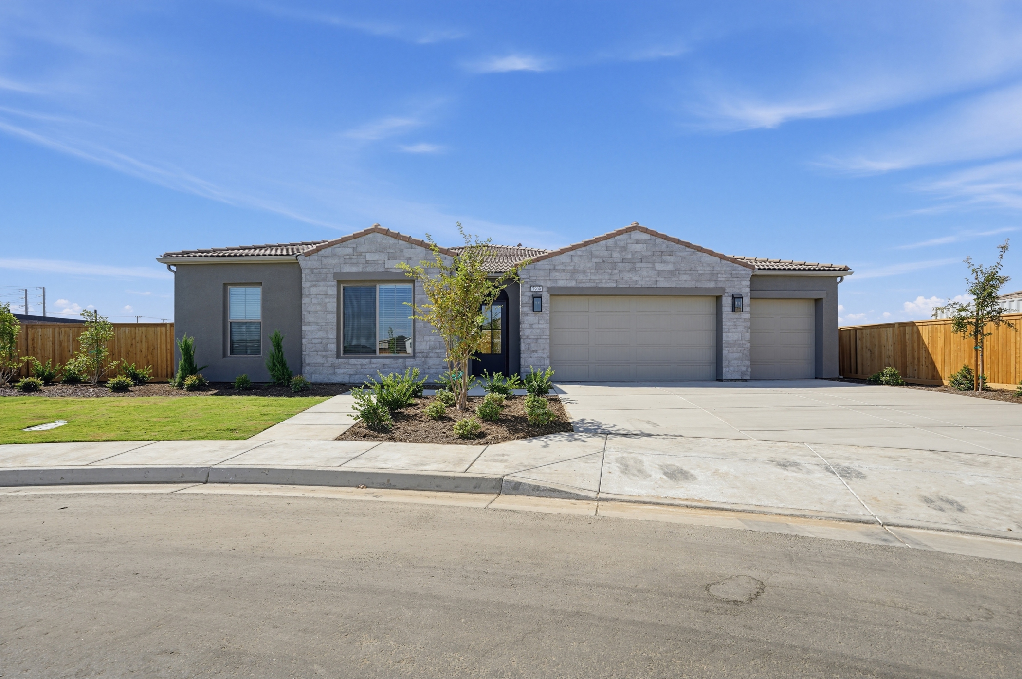 Cancion Marcona Preserve Baile Exterior (Baile at 3909 CANYON COURT, Cancion Series)