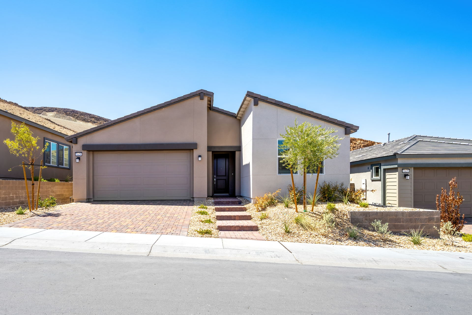 Lennar1429 Bianca Falls Drive01