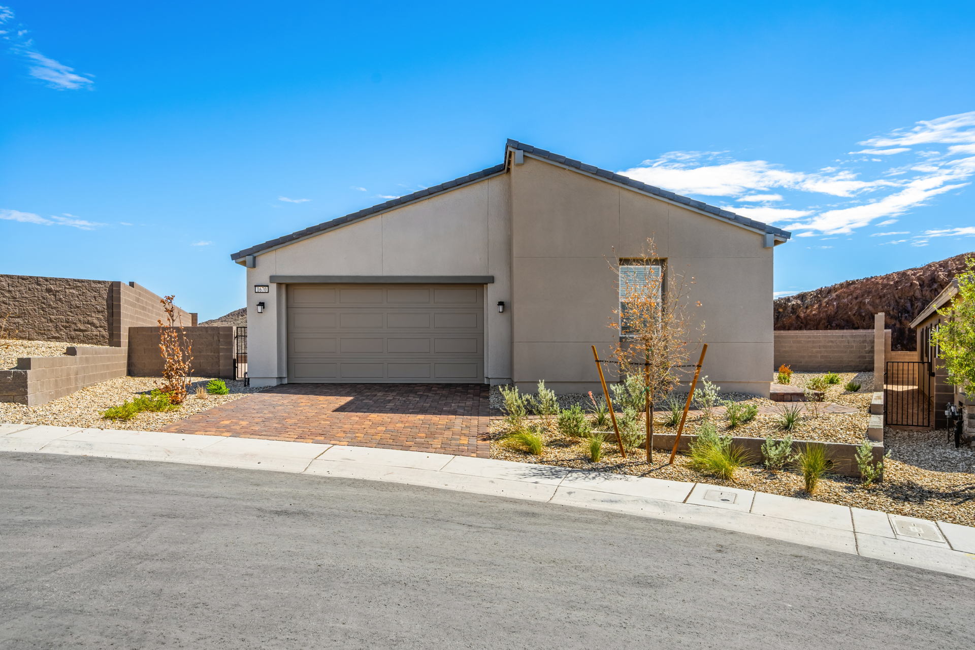 1670 Capri Falls Ct