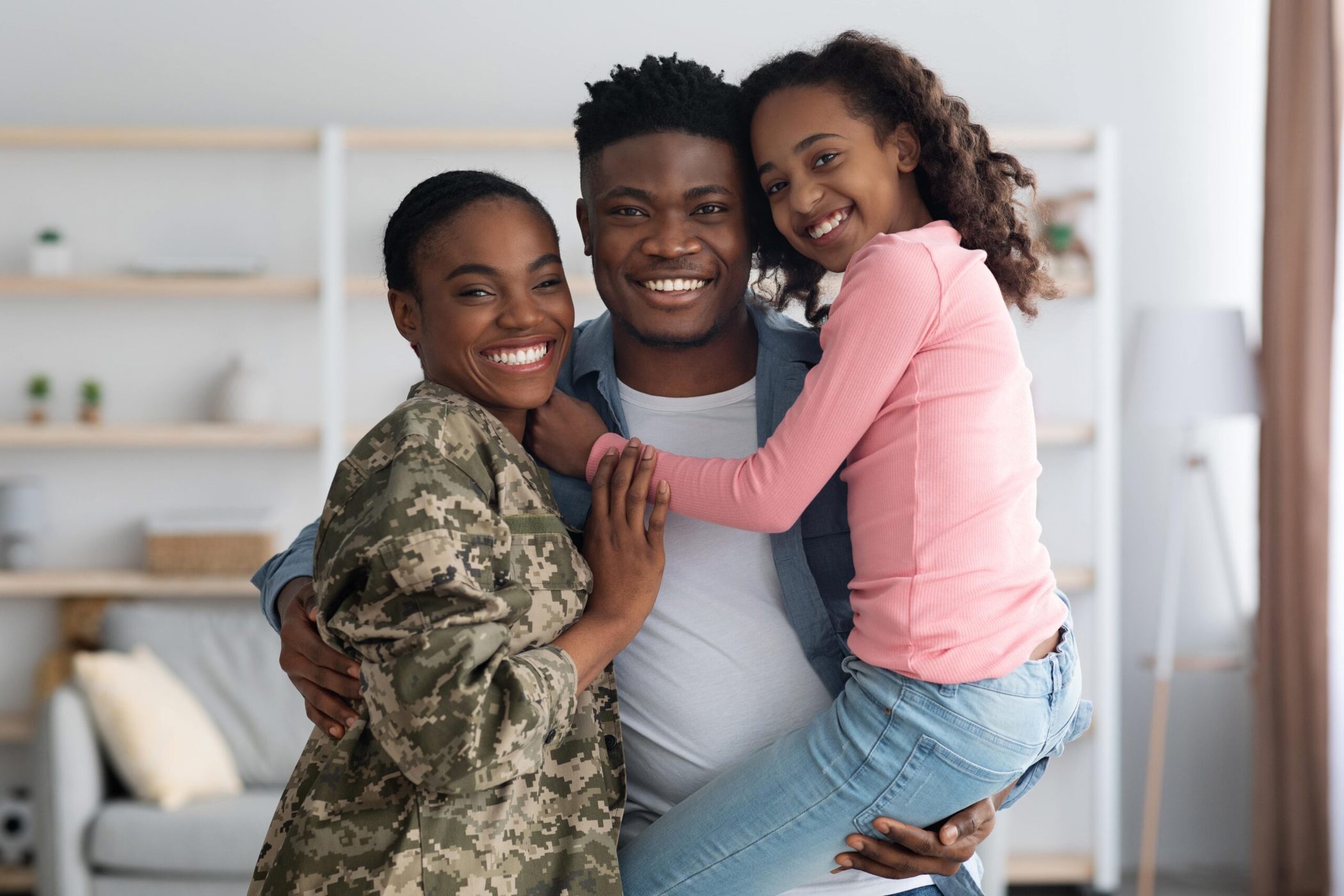 N Pic Military Family Posed Portrait