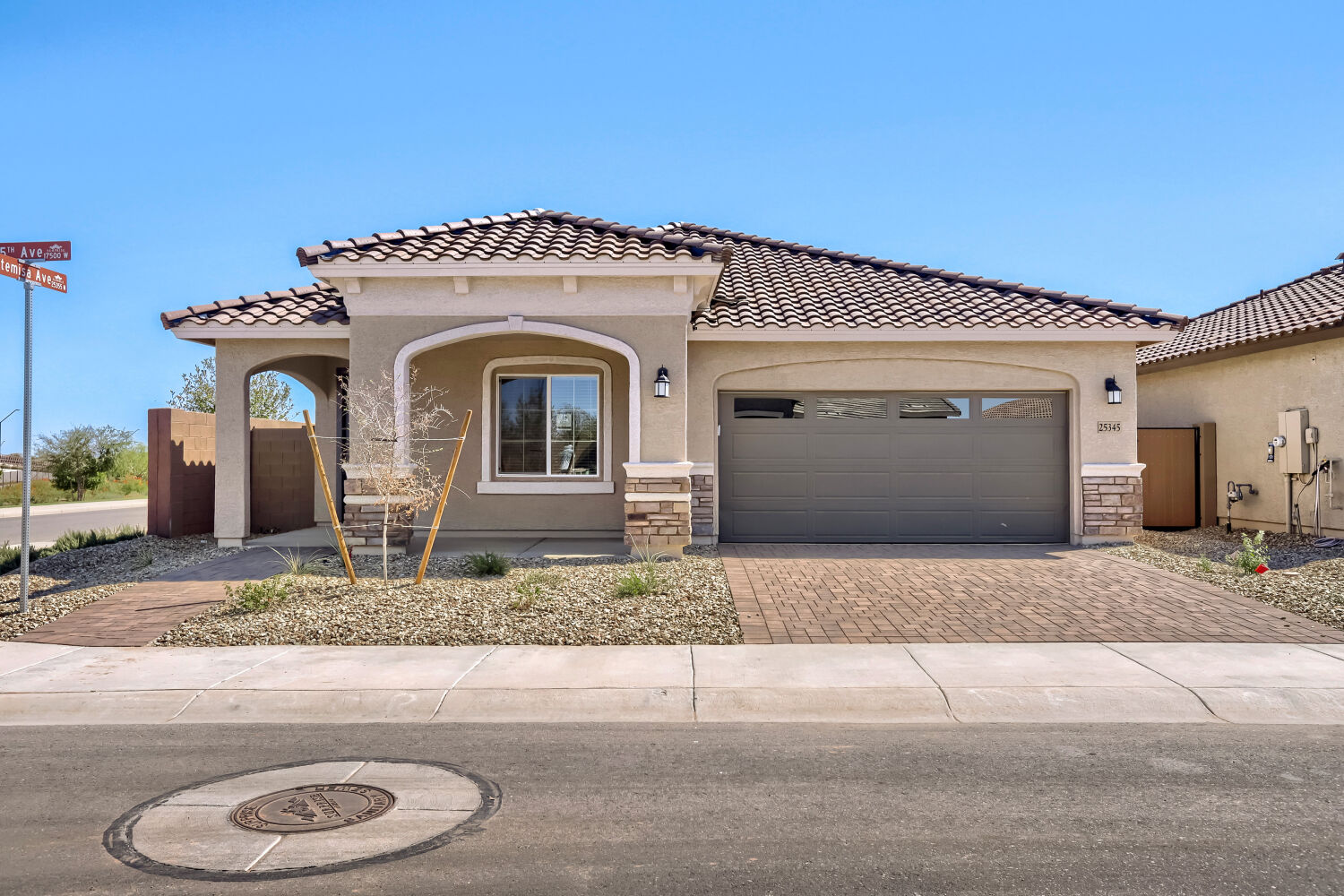 25345 N 175th AVE