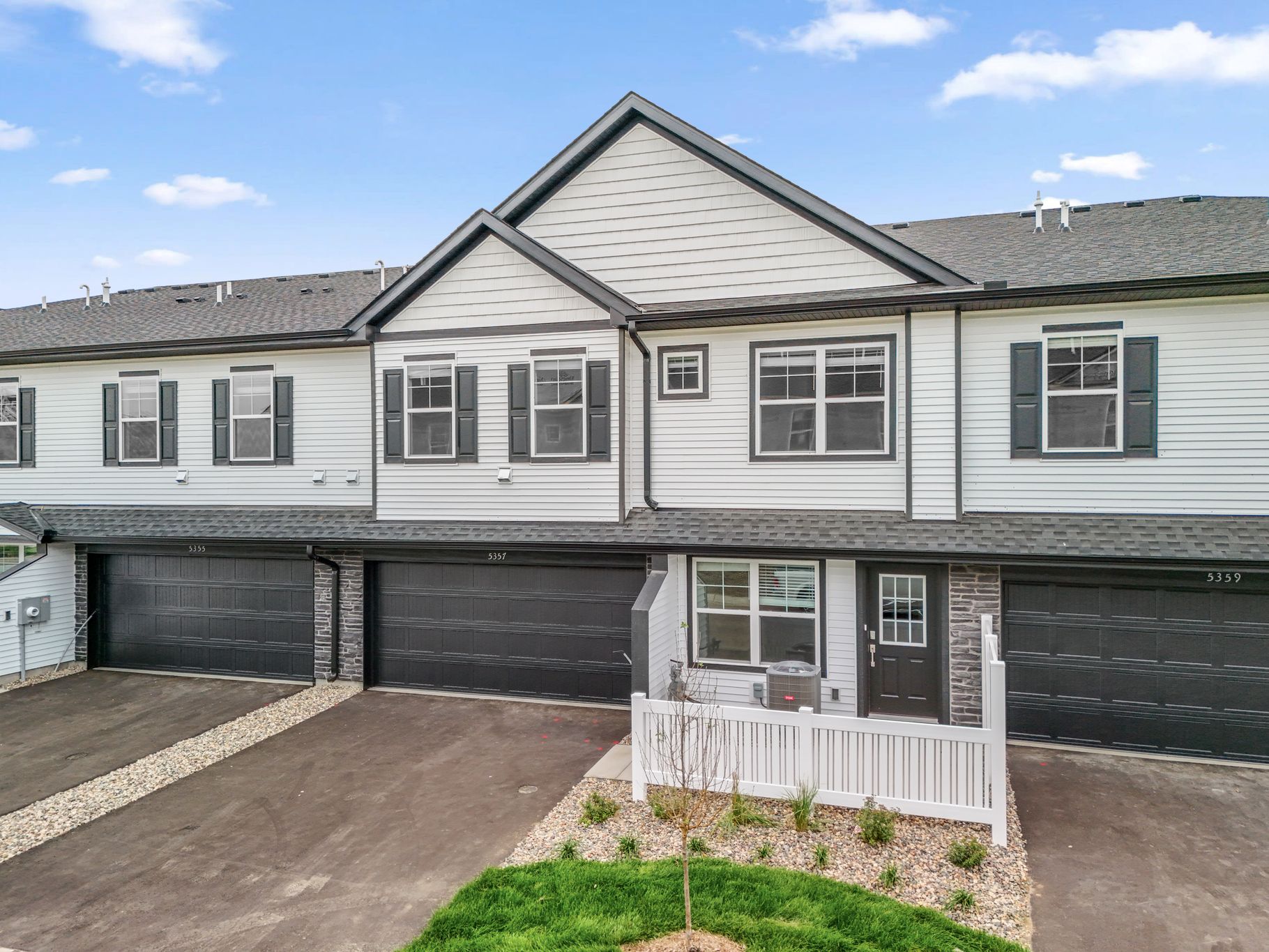 5357 Long Pointe Pass exterior