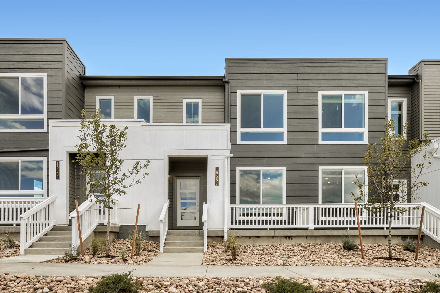 15587 Gilpin Ave   Web Quality   001   01 Exterior Front