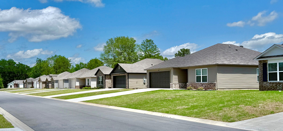 Comunidad East Village en Broken Arrow