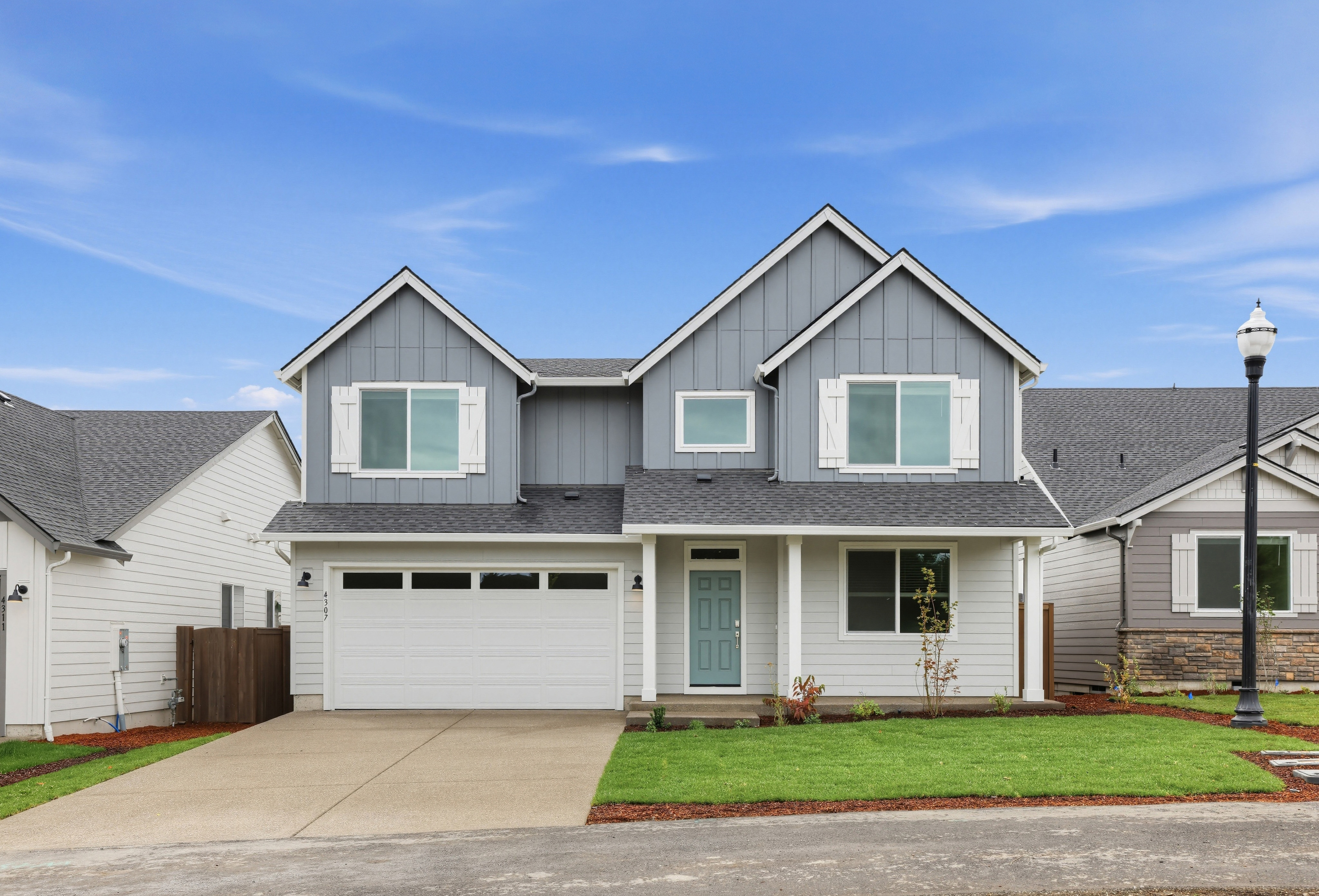 4307 NE 188th Circle
