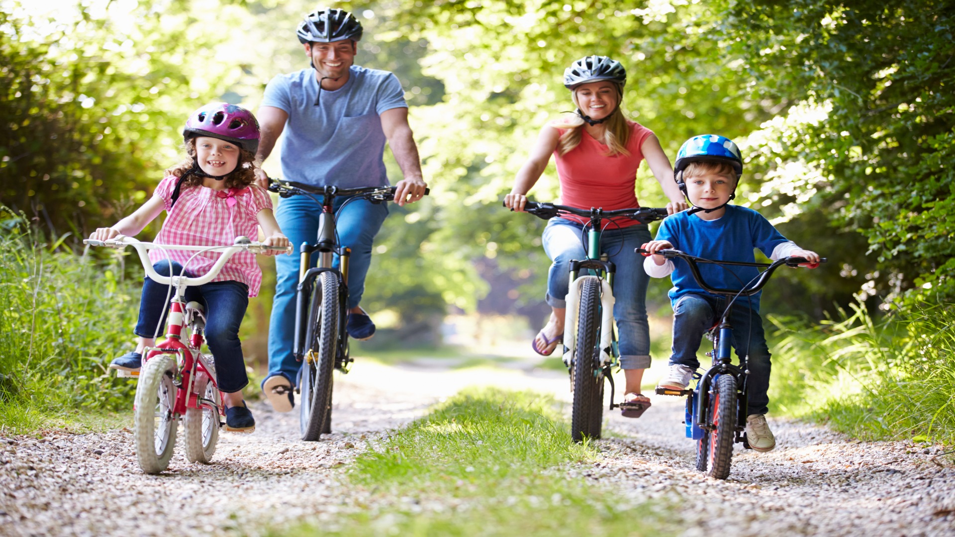 N Pic Activities Riding Bikes Family Trail