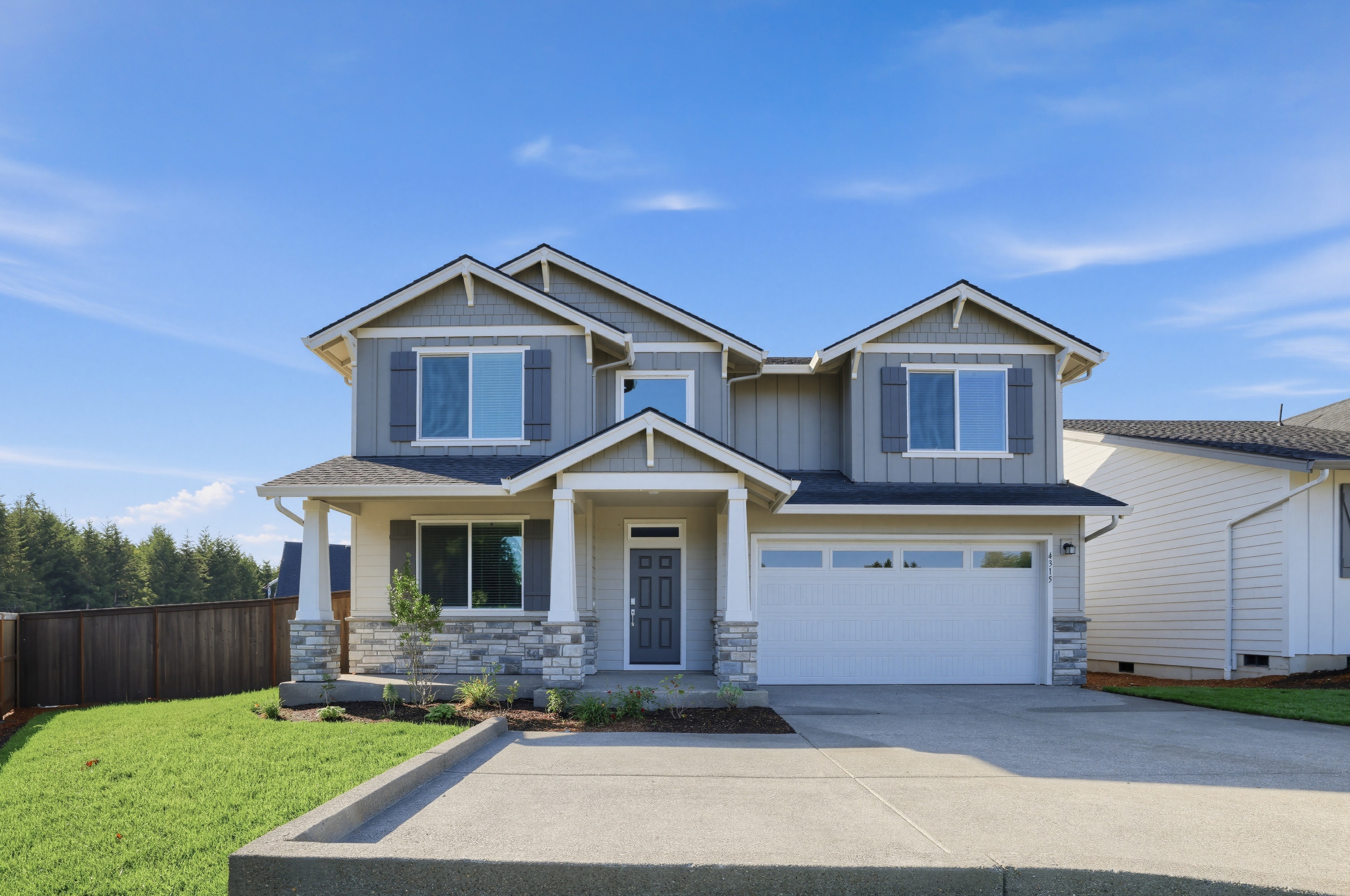 4315 NE 188th Circle